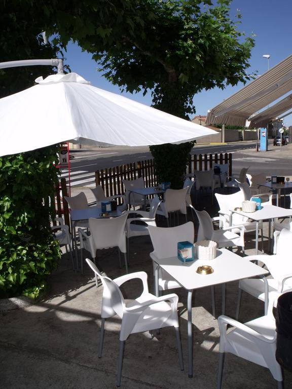 Hostal Salones Victoria Santa Marina del Rey Exteriör bild